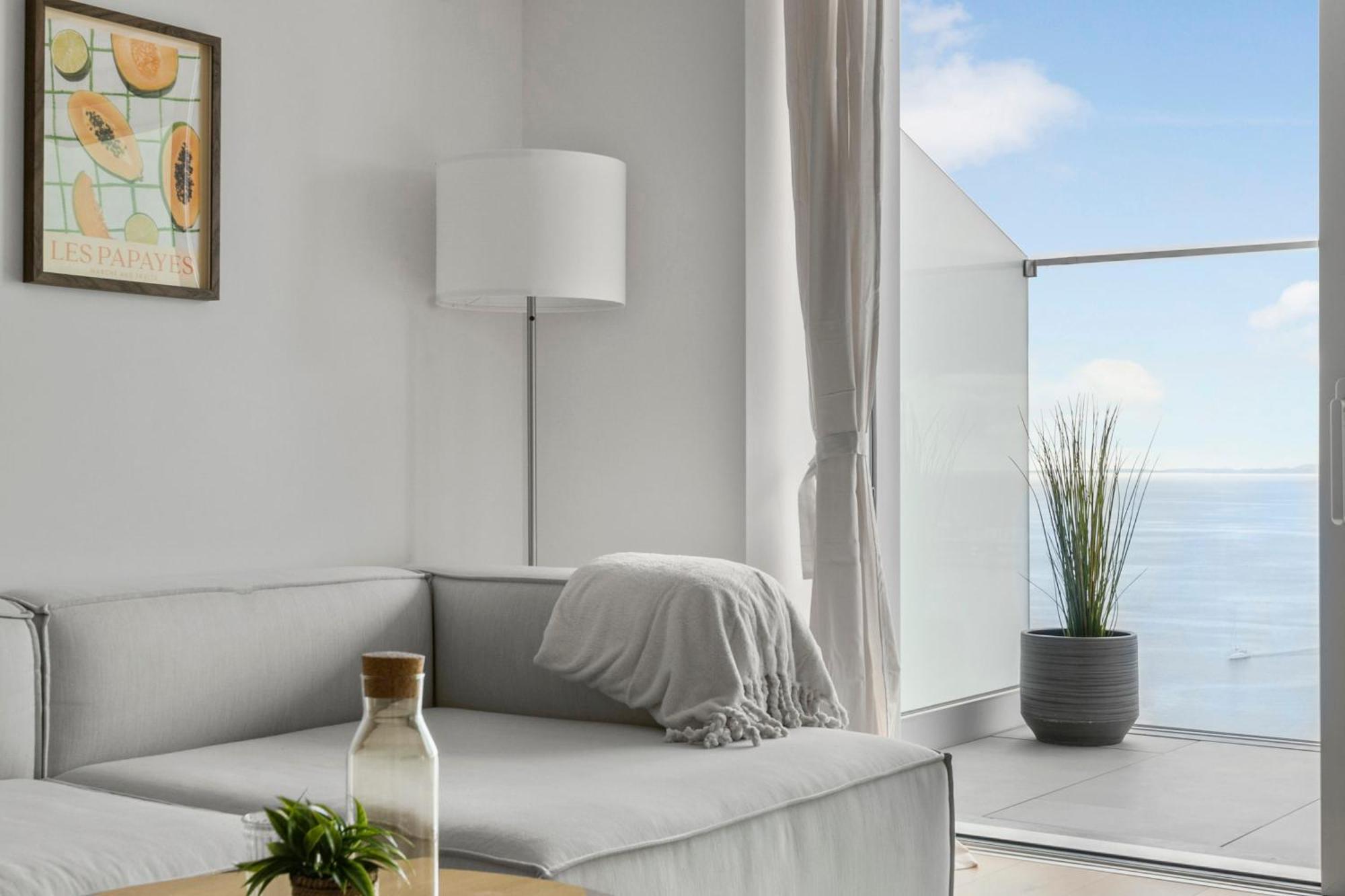 Endless Ocean Views With Private Balcony Apartman Århus Kültér fotó